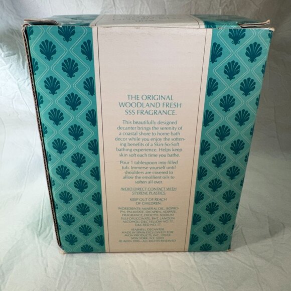 Avon Vintage Skin-So-Soft Bath Oil 4.5 Fl Oz Special Edition Seashell Decanter - Picture 3 of 5